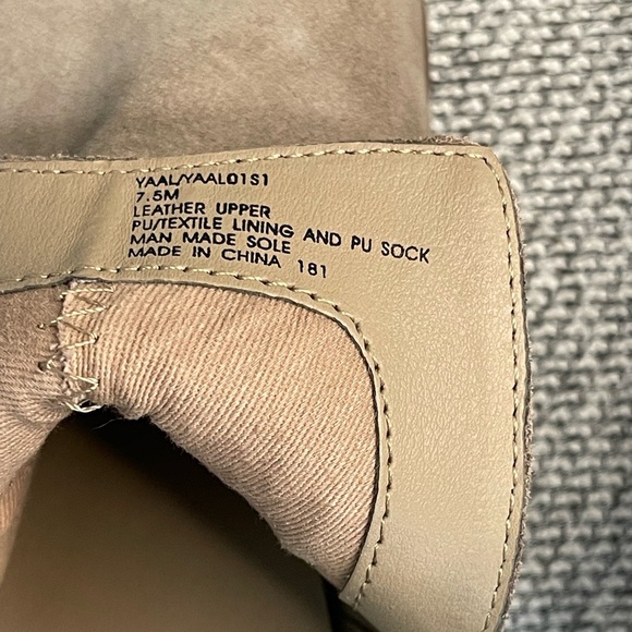 Steve Madden Tan Ankle Booties with Elastic Panels - Picture 2 of 16